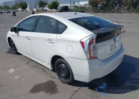 2012 Toyota Prius z USA, uszkodzony, nr VIN JTDKN3DUXC5510436